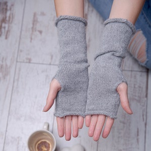 Knit wrist warmers, alpaca gloves women, knit alpaca mittens, knit fingerless mitts, knit fingerless gloves women, alpaca fingerless gloves Light grey