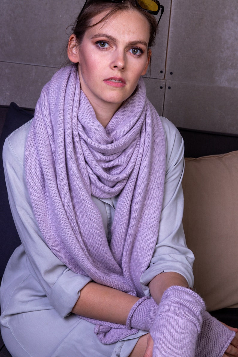Knitted light lavender alpaca scarf, Oversized wool scarf, minimalist scarf, knit shawl, alpaca plaid scarf, knit scarf women image 4