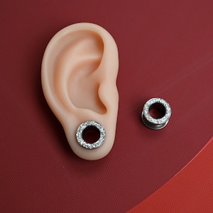 Silver Glittery Ear Tunnel, Glitter Ear Gauges for Stretched Ear Lobe,Party Ear Plugs, size available from 8g up to size 1 inch