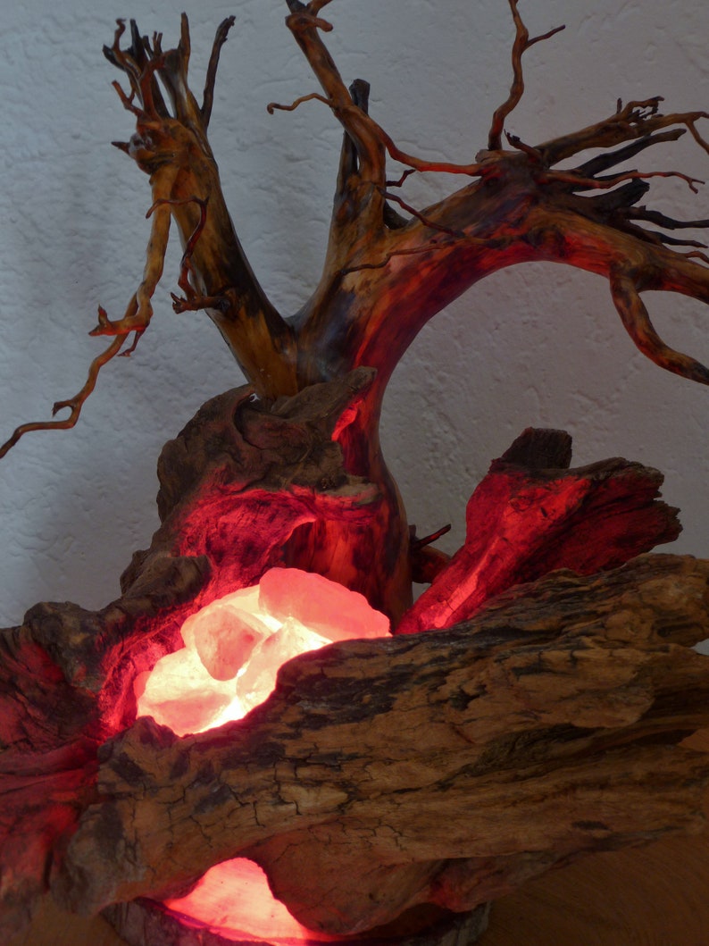 Tischlampe Vulkan mit Baum Bild 3