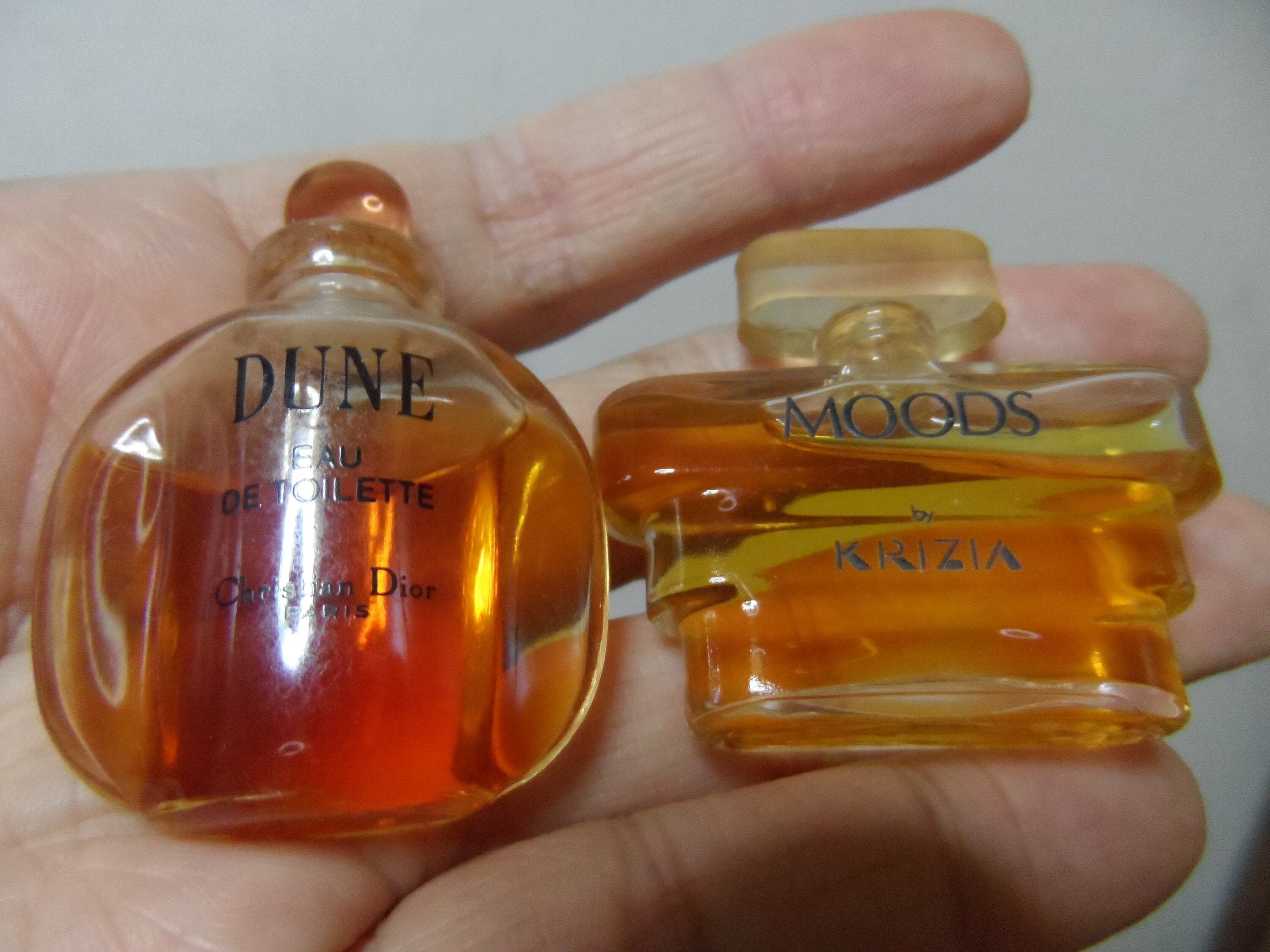 dune perfume discontinued