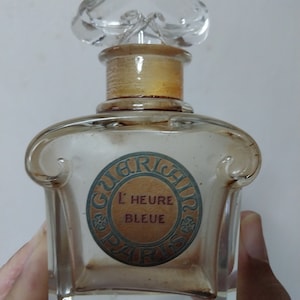 Very RARE vintage GUERLAIN L&#39;Heure Bleue bouchon coeur flacon