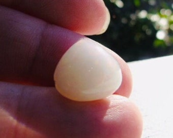 Ethiopia opal gemstone 4.97 ct