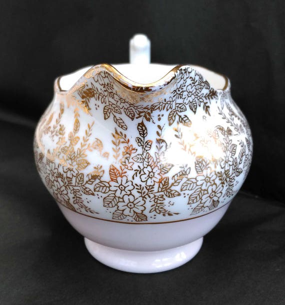 White Royal Vale Vintage Bone China Sugar Bowl Pink And Gold Chintz Pattern 7392 Serving Odds Ends Home Living Advancedrealty Com