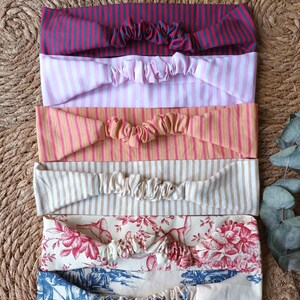 Elasticated headband in toile de jouy and striped fabric