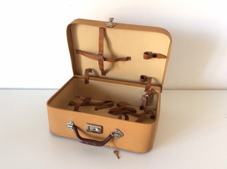 Travel Bag Vintage Storage. Travel Bar Vintage Small Picnic Case Vintage Luggage Bag Loft Decor Travel Case Travel Suitcase
