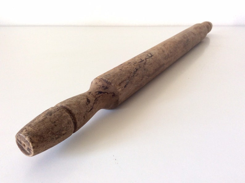 Vintage Antique Large One Piece Wooden Rolling Pin Antique Kitchen Tool Pasta Rolling Pin Farmhouse Decor.