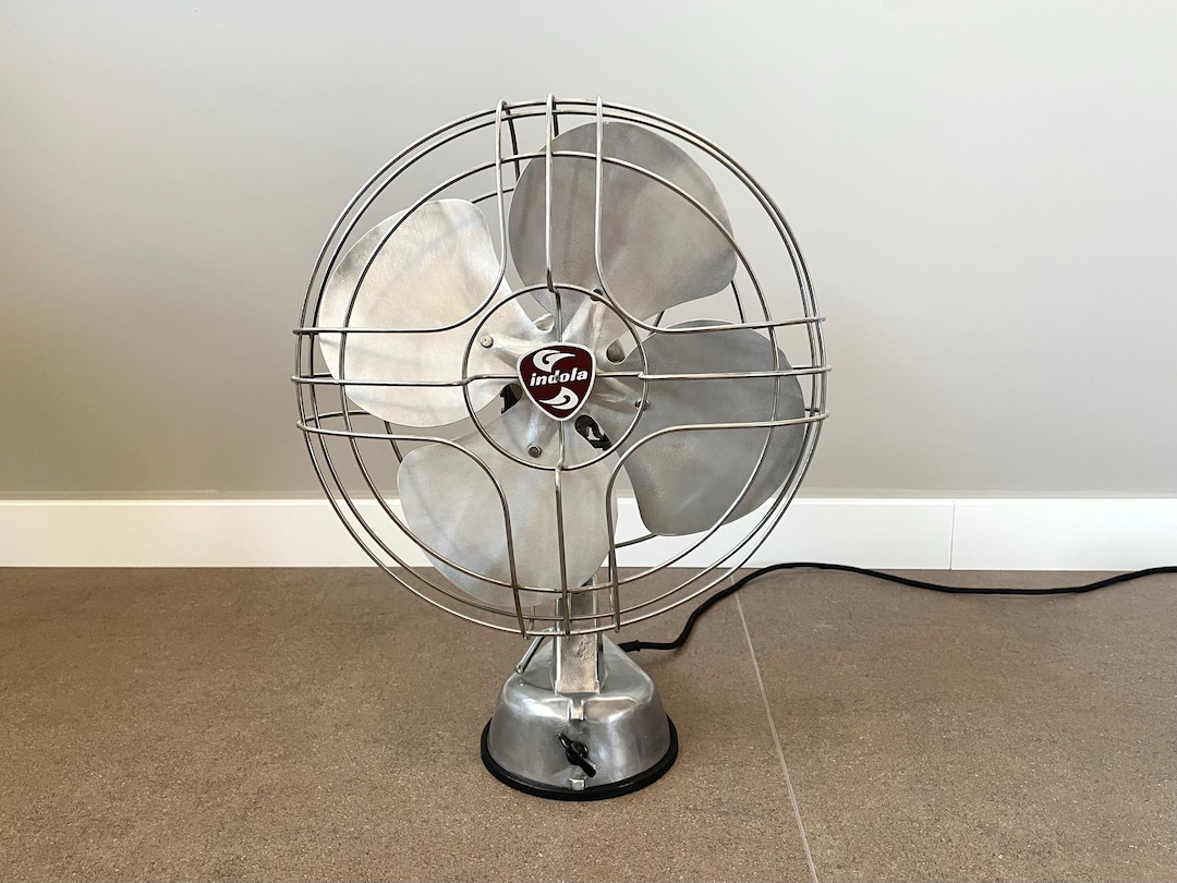 Vintage Indola Oscillating Electric Fan: 1950s Industrial Design