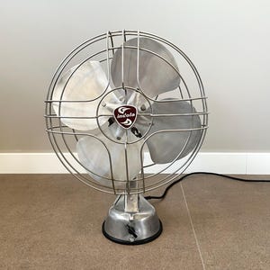 Vintage Indola 1950's Electric Fan, Oscillating Four Blade Electric Fan, Industrial Electric fan.