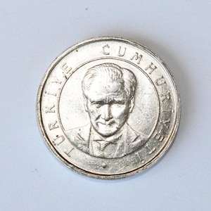 2003 Turkish Coin Turkey 250 000 Lira - President Ataturk - Moon Star - 98Q
