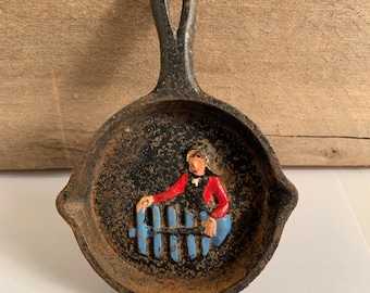 Vintage Cast Iron Miniature Skillet - Amish Girl – Pan - Spoon Rest - Primitive Kitchen – Rustic Décor – Wilton Cast Iron – Wrightsville, PA