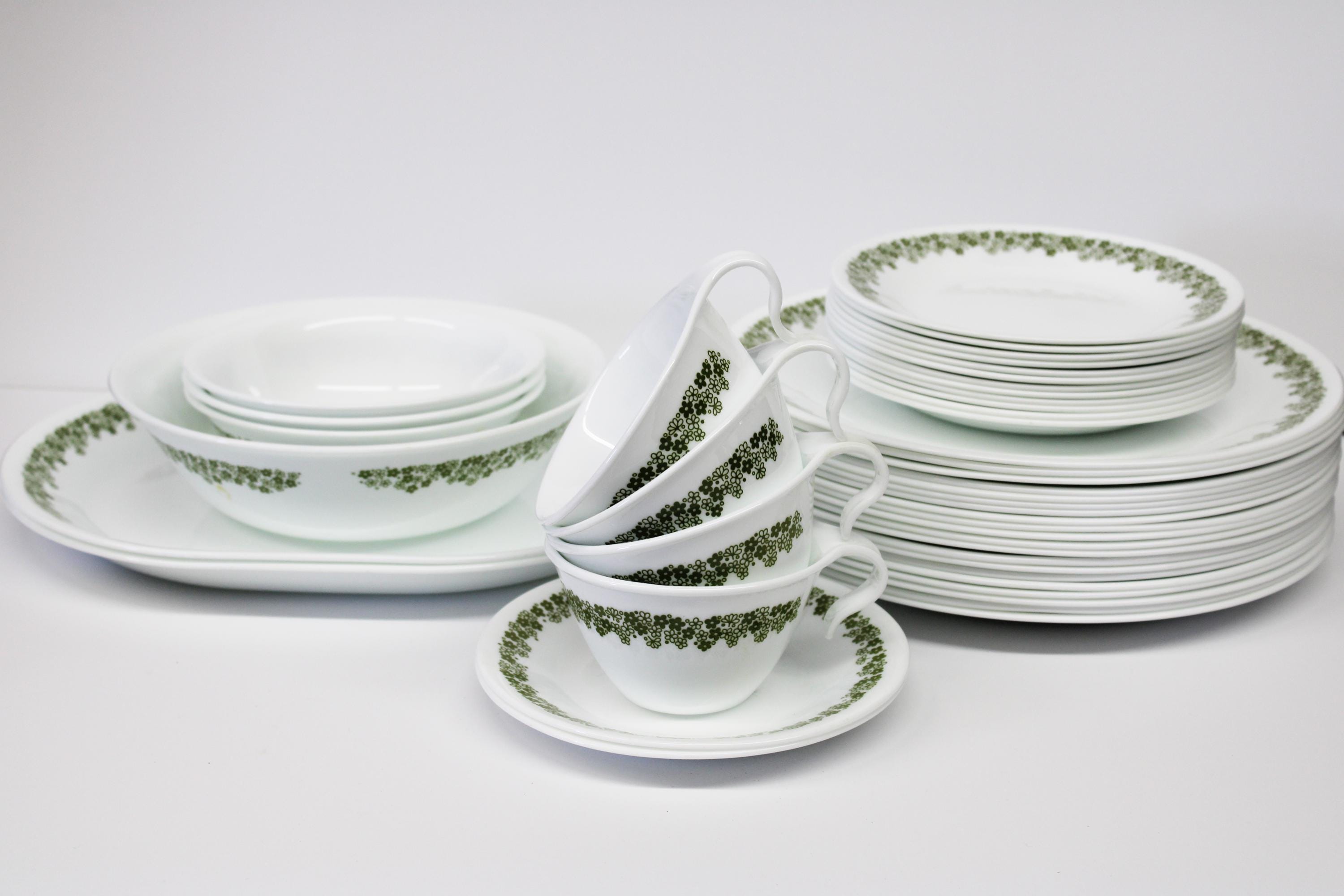 Corelle by Corning SPRING BLOSSOM Green Flowers - Replacement