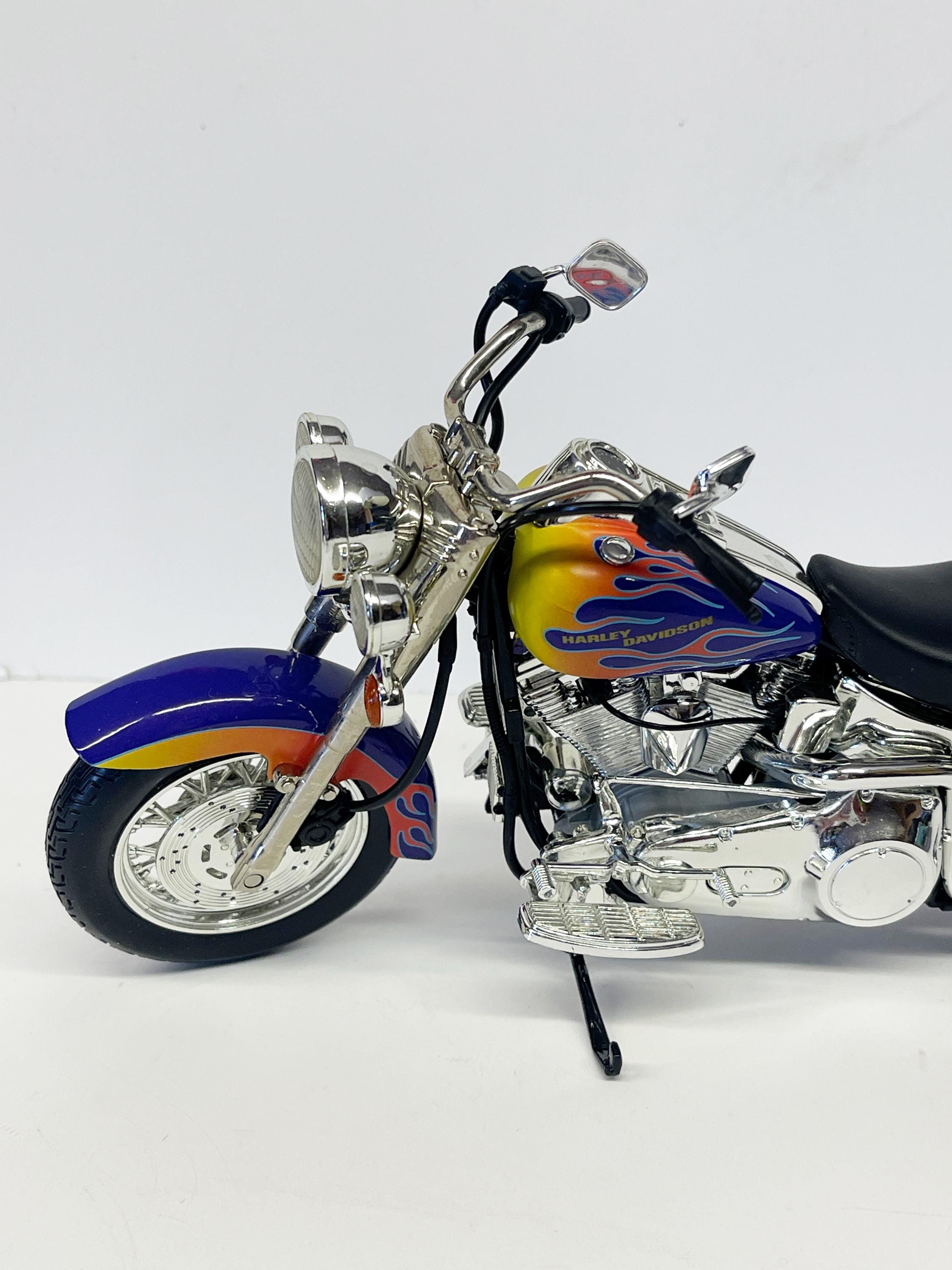 Hot Wheels Collectibles Harley Davidson Softail Purple W/flames 1