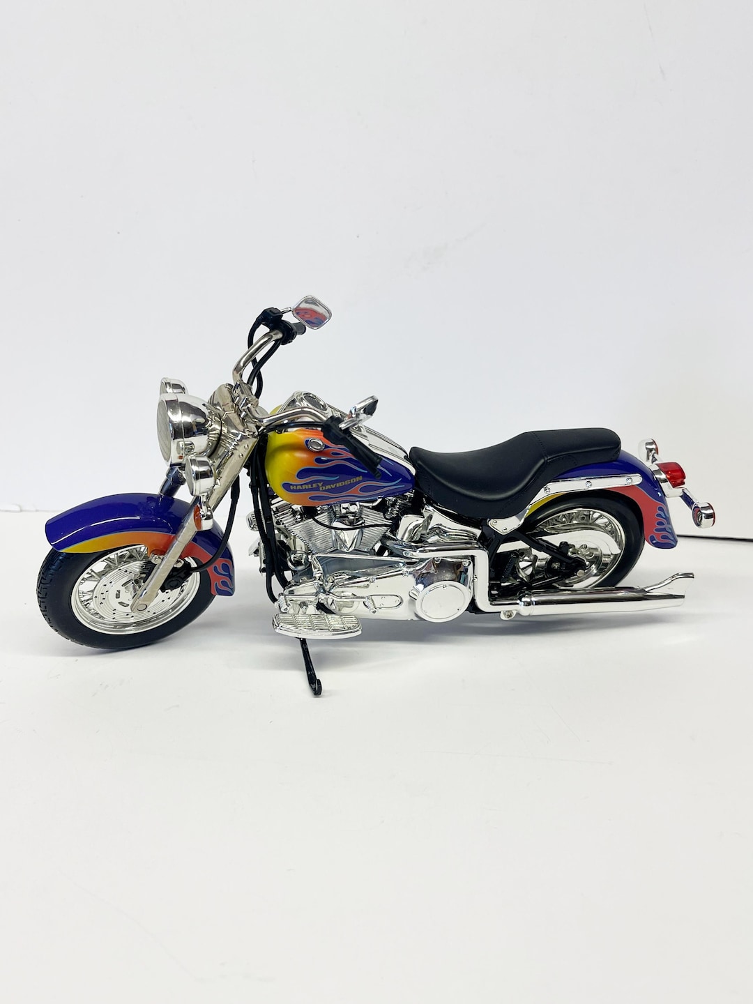 バイカーリング/hotweels/wing/シルバー/ハーレー Hot Wheels Collectibles Harley Davidson Softail Purple W/flames 1