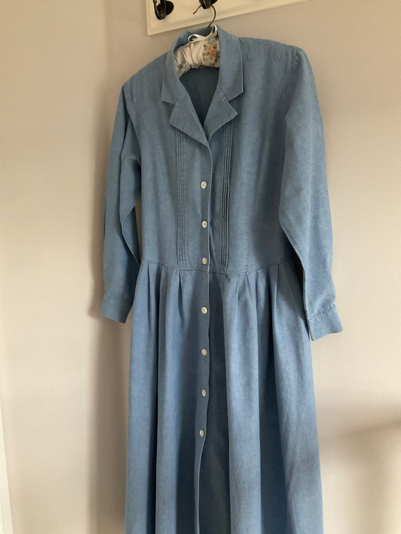 Laura Ashley dress, vintage dress, 80's dress, chambray denim dress, blue dress, smock dress, long dress, cotton dress, shirt dress, 80's image 3