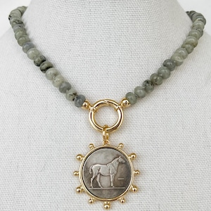 Horse Coin Pendant Jewelry for Horse Lovers Equestrian Style Jewelry Gifts for Equestrian Horse Pendant Necklace Vintage Horse Jewelry