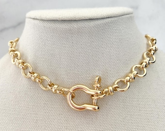 Gold Chain Choker Gold Shackle Clasp Necklace Gold Charm Holder Neckalce Anchor Clasp Necklace Gold Chunky Chain Everyday Necklace