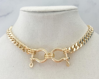 Gold Horse Bit Necklace Thick Shackle Clasp Necklace Thick Cuban Chain Choker Horse Shackle Link Chain Gold Snagle Bit Equestrian Jewelry