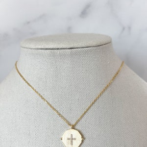 Collar con cruz de plata de ley 925, joyería religiosa de oro, collar con fe cristiana, collar con cruz de oro, collar con cruz simple, joya con moneda de oro