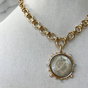 Gold Statement Necklace Gold Chunky Necklace Large Gold Coin Pendant XL Coin Pendant Gold Coin Necklace Vintage Coin Pendant for Jewelry zdjęcie 2
