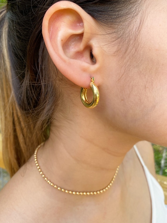 Gold Tube Hoop Earrings Gold Thick Hoops Gold Huggie Hoops -   Gold  earrings designs, Tiny gold hoop earrings, Designer earrings
