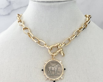 Vintage Equestrian Coin Necklace Gold Horse Coin Horse Shackle Chain Necklace Gold Carabiner Chain Necklace Vintage Mare Coin Pendnat Derby