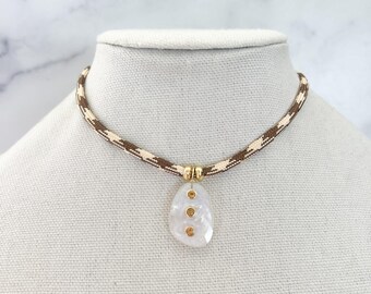 Gemstone Cord Necklace Paracord Necklace Pendant Necklace with natural Gemstone Citrine Pendant Cord Choker Necklace Mother of Pearl