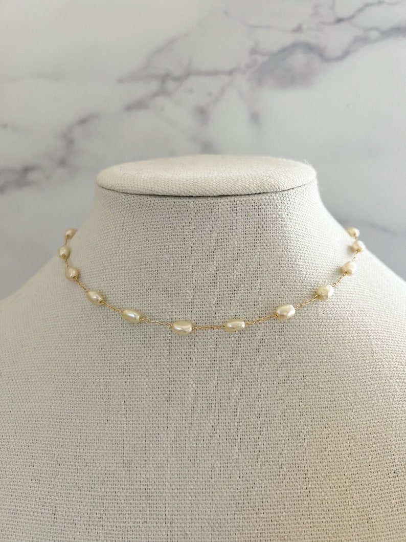 Perlenkette 18k Gold Filled Perlenkette Zierliche Perlenkette Zierliche Perlenkette Gold Perlenkette Layering Perlenkette Kleine Perle Bild 1