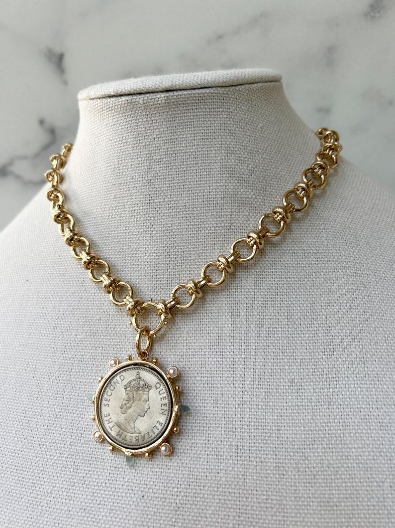 Gold Statement Necklace Gold Chunky Necklace Large Gold Coin Pendant XL Coin Pendant Gold Coin Necklace Vintage Coin Pendant for Jewelry zdjęcie 4
