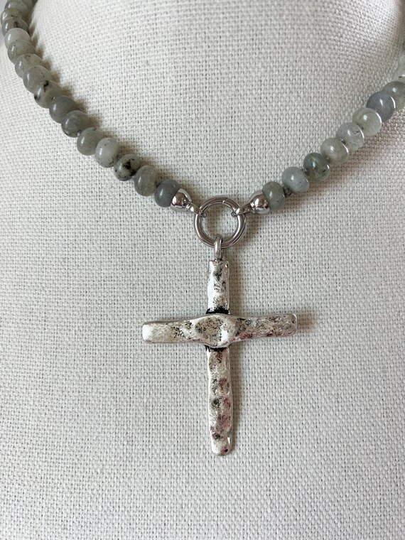 シルバークロスネックレス 宝石クロスネックレス ビーズクロス