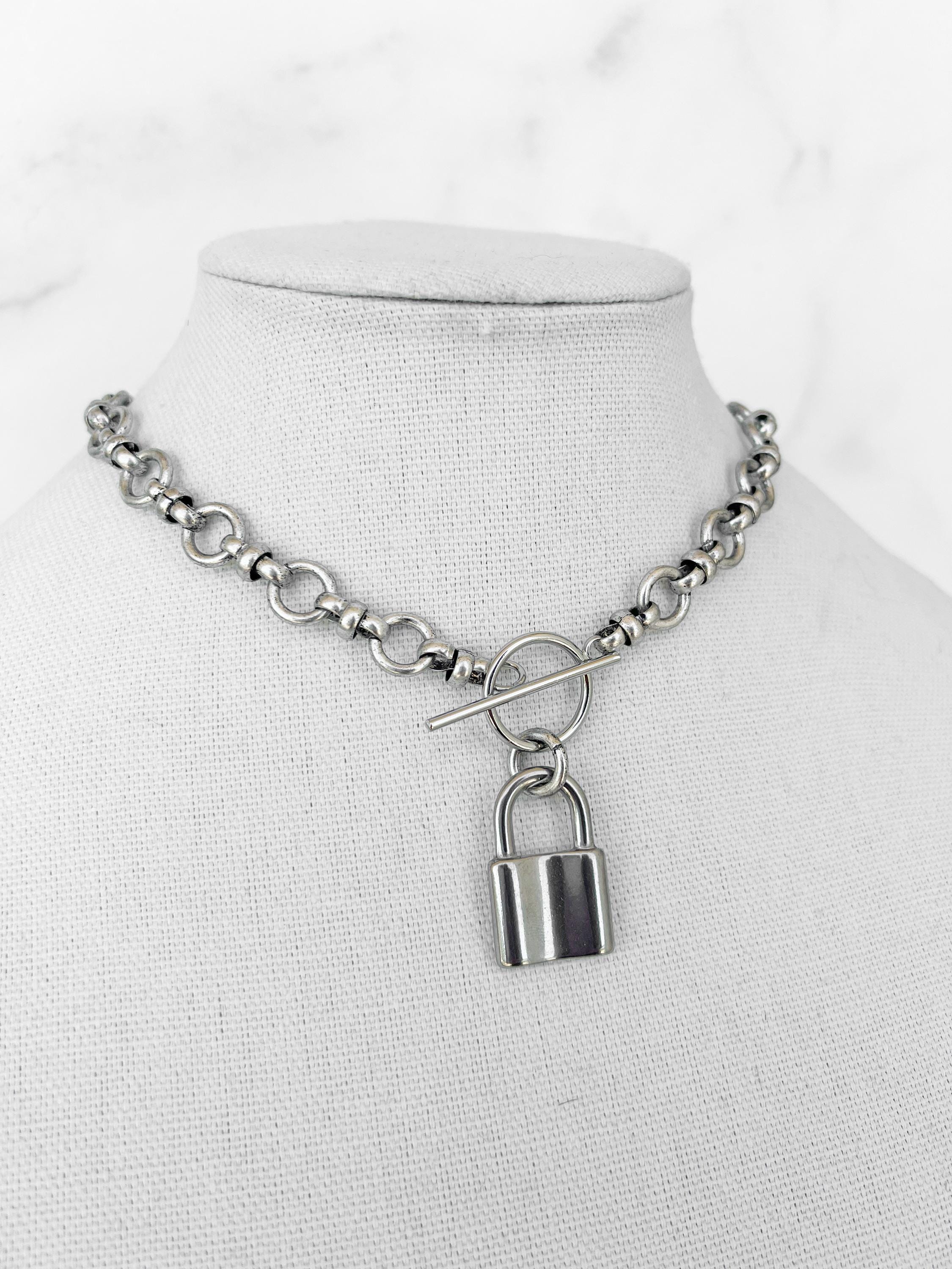 ピンズ・ピンバッジ・缶バッジ Padlock Necklace (SILVER) il_fullxfull.6185128856_fr26.jpg