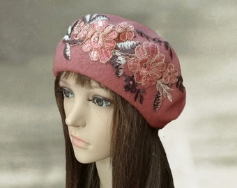 Winter french beret, Stylish felt beret, Felt wool beret, Beret with applique, Classic felt beret, Felted wool beanie, Embellished beret
