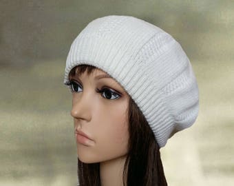 White Wool Knit Beret: Women's Winter Hat