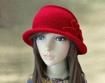 Felted Wool Cloche Hat: Elegant Winter Hat