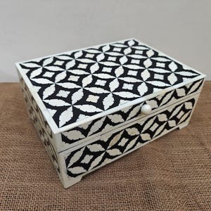 Bone Inlay box in wood floral box table decor Black color box handmade coffee table box ottoman box bone inlay Moroccan decor jewellery box