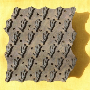 Floral pottery stamp/hand carved Indian block printing stamps/tjaps/wooden block for printing/ paper and fabric printing stamp/Border design