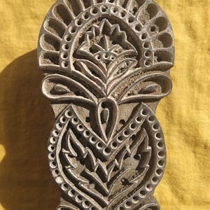 Bloques de impresión de madera tallados a mano Sellos de impresión de madera Sellos de impresión de madera Bloques de impresión de madera Sellos florales indios Diseño único India