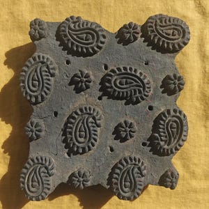Floral pottery stamp/hand carved Indian block printing stamps/tjaps/wooden block for printing/ paper and fabric printing stamp/Border design