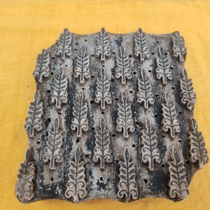 Timbro in ceramica floreale/timbro per stampa a blocchi indiani intagliati a mano/tjaps/blocco di legno per stampa/timbro per stampa su carta e tessuto/disegno del bordo