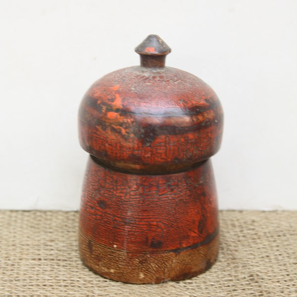 Vintage Wood Indian Tikka Box Bindi powder Box Kum Kum Box Box with Lid coloured box with patina Indian painted box