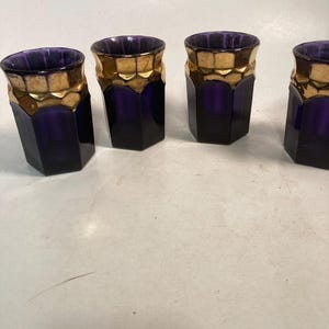 Purple Glass juice, tumblers, water glasses, gold, set of 4 Purple, irradiated