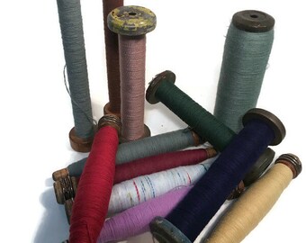 Bobbins Spools Wood Wooden Quills Vintage Primitive Wood Threaded Textile Factory Reclaimed Industrial Lot-12 :