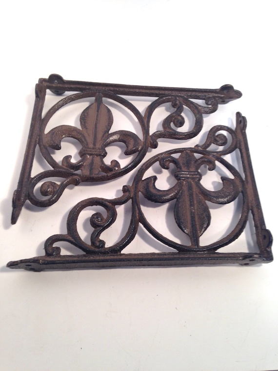 PAIR OF FLEUR DE LYS  antique Vintage victorian style cast iron shelf brackets 