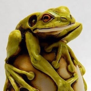 Artist Neil Eyre Eyredesigns Easter Egg Hatching Red Eye Tree Frog Frogs Toad Handmade USA