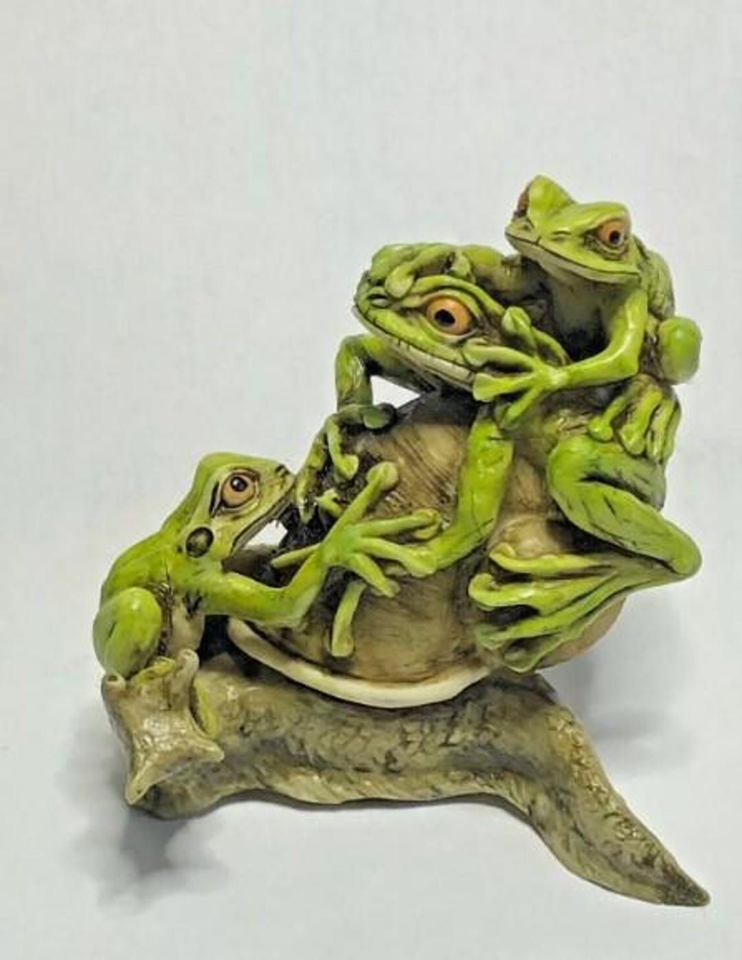 Artist Neil Eyre Eyredesigns Sea Sealife Snail Slug 3 Tree Frog Dart ...