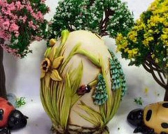 Artist Neil Eyre Eyredesigns Easter Egg Spring Garden Flowers Daffodil Hyacinth Blue Bells Ladybug Lady Bird Bumblebee Bee Bees  Panorama