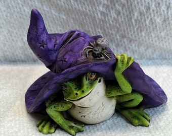 Artist Neil Eyre Eyredesigns Halloween Witch Purple Hat Tree Frog Toad Spider Web Figurine Holiday Ornament Handmade USA