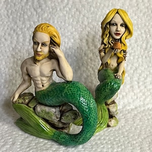 Neil Eyre Artist Eyredesigns Underwater ocean sea little mermaid merman king Titan shell beach figurine set of 2 USA MADE signed & numbered