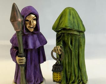 Neil Eyre Designs 2026 Halloween Horror Cloak Traitors Traitor Druid Guard Guards Lantern Staff GOLD LEAF Face Mask