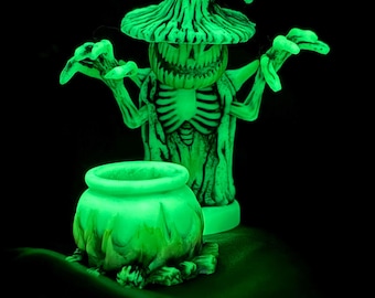 Neil Eyre Eyredesigns Halloween Haunted Pumpkin Spooky Witch Reaper Ghoul Trick or Treat 3D Figurine Cauldron Glow in Dark made in the USA